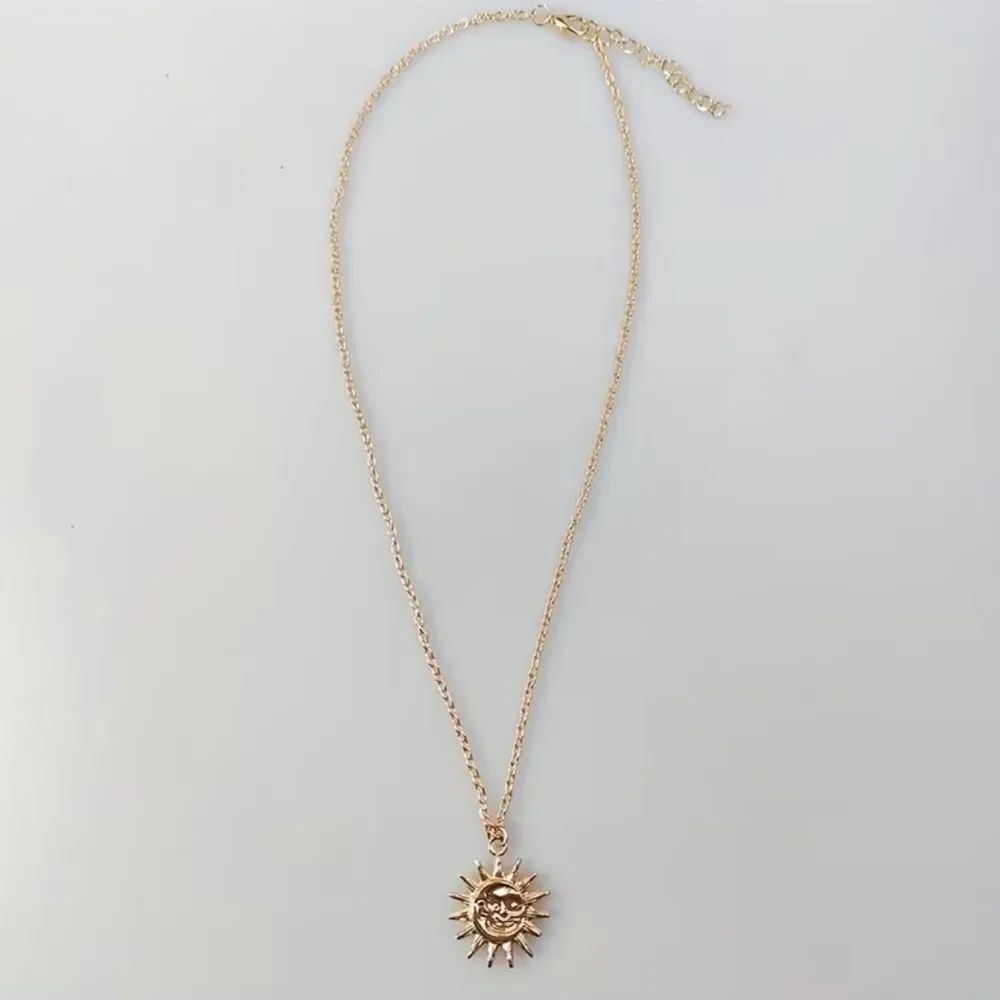 Gold Sun Necklace N1967